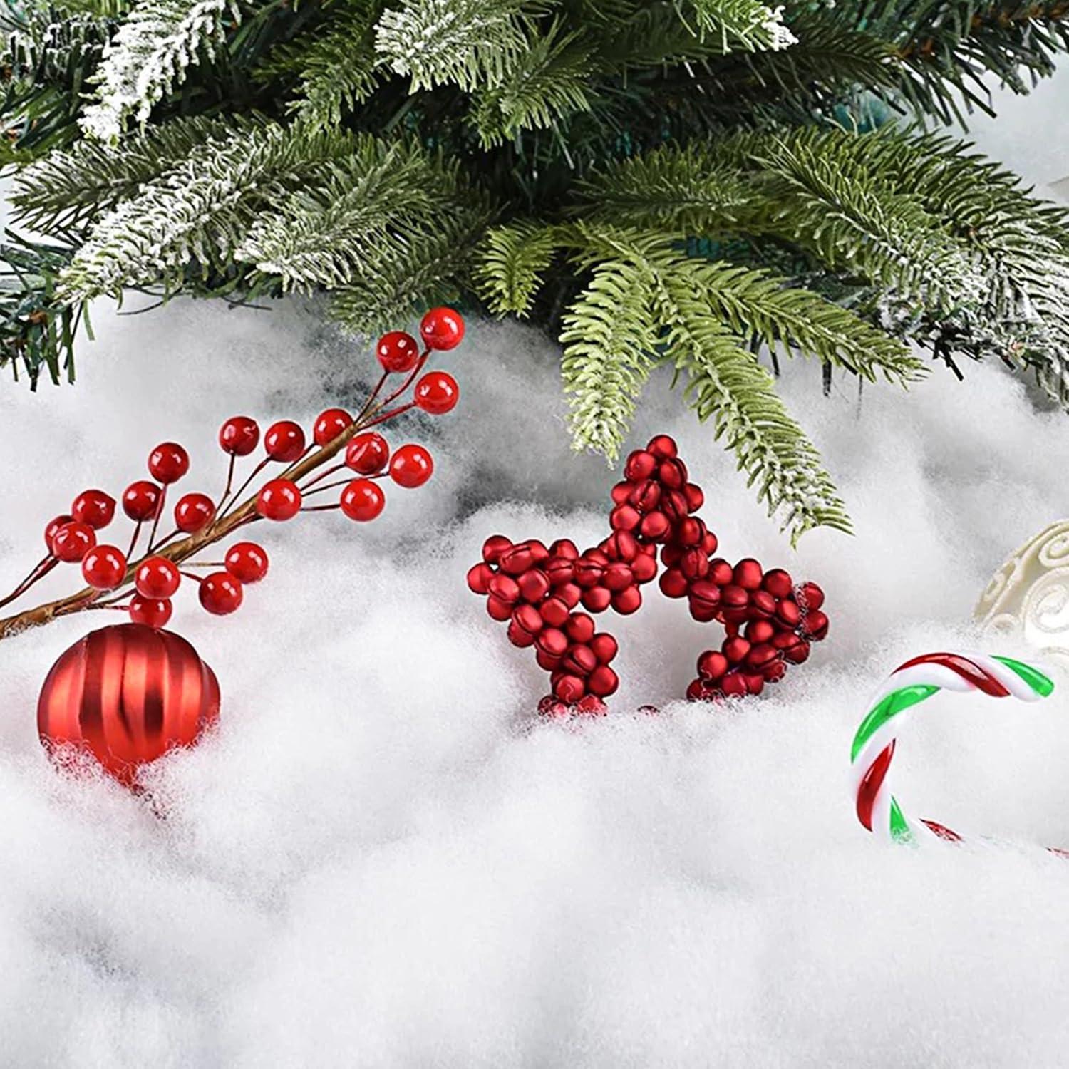 imagewinemana 30oz Christmas Fake Snow Decor Artificial Snow for Indoor Decorating Cotton Like Fluffy Snow Stuffing for Winter Mantle Village Houses Christmas Tree Craft White Snow Decor